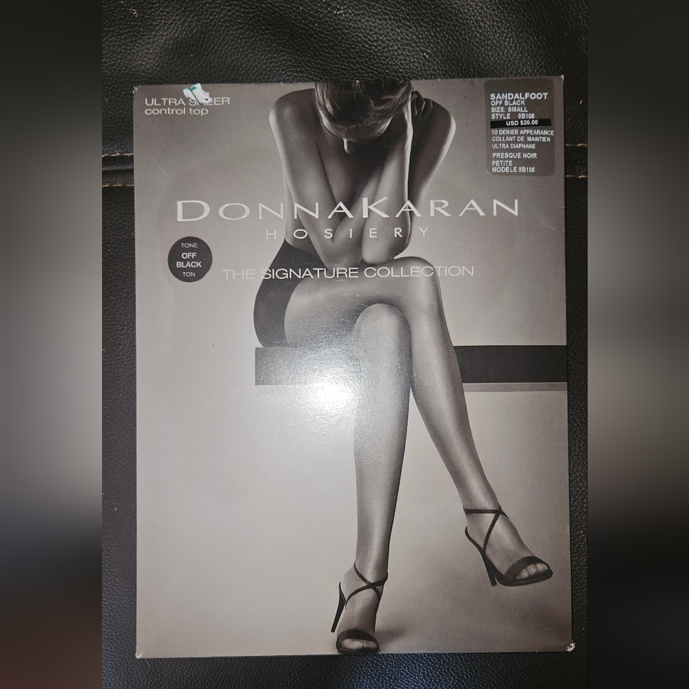 NWT  Vintage Donna Karan Sandalfoot tights Off black Pantyhose Size Small DKNY
